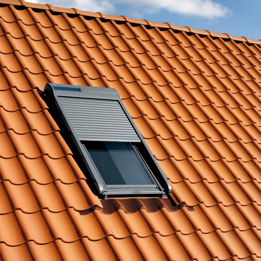 : Volet roulant solaire VELUX, jusqu'à 95 € remboursés. Inscription avant le 31/07/2016 et pose avant le 31/07/2016. Pour bénéficier de l'offre, c'est ici !